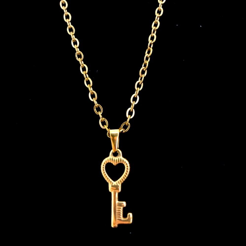 Key Stainless Steel Pendant with Chain